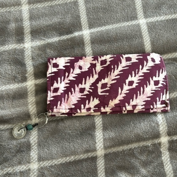 ABAN Recycled Tye Dye Wallet - Picture 1 of 4